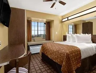 Hotel Quality & Round Rock